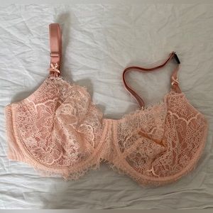 Victoria's Secret Dream Angels Pink Pushup w/o padding Bra